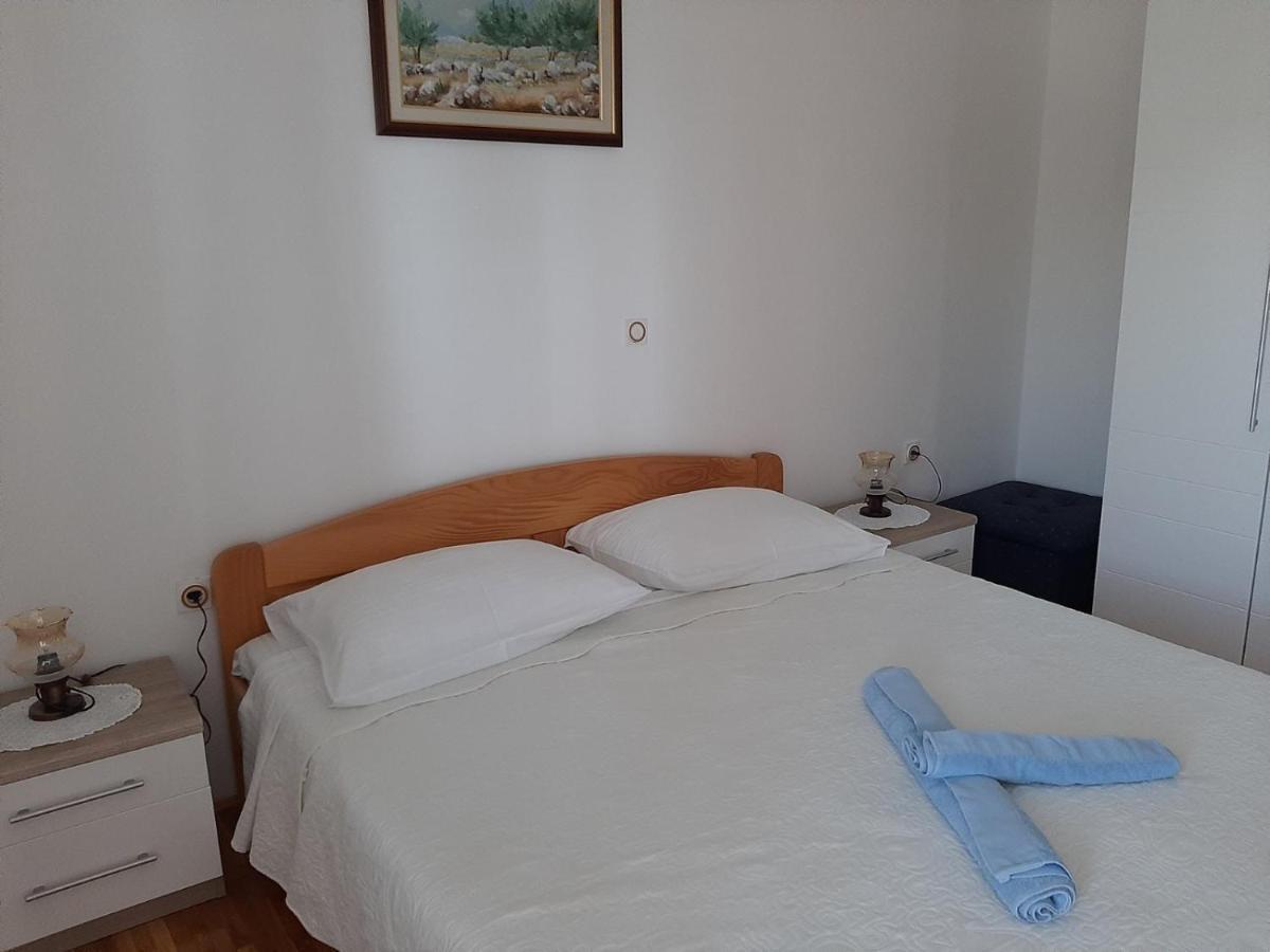 Apartments Grozdana 茨里克韦尼察 外观 照片