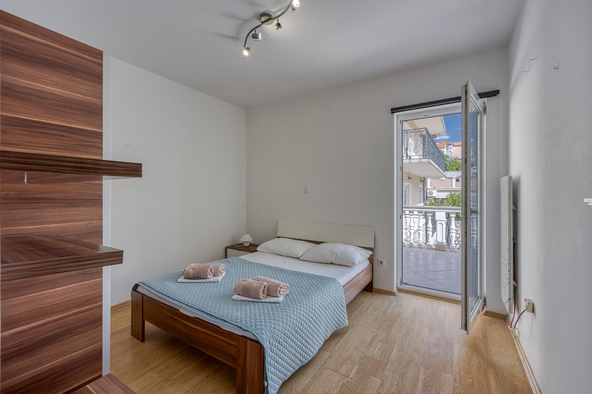 Apartments Grozdana 茨里克韦尼察 外观 照片
